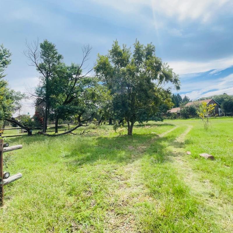7 Bedroom Property for Sale in Golf View North West